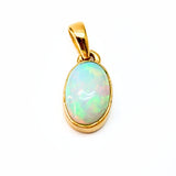 Opal oval sten guldpläterat silverhänge
