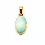 Opal oval sten guldpläterat silverhänge