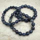 Iolit, trumlat armband
