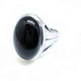 Onyx oval stone in silver ring
