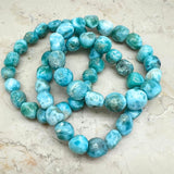 Larimar armband med trumlade stenar