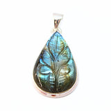 Labradorite, fantastic pendant with engraved pattern