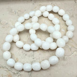 Jade vit, trumlat armband