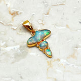 Opal - three stones in gold