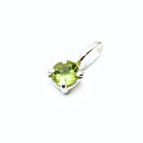 Peridot vårgrönt glittrande silverhänge
