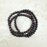 Granat armband med runda pärlor 6 mm