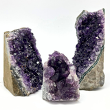 Amethyst standing cluster from Uruguay