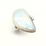 Regnbågsmånsten, droppformad sten med slät ring i sterling silver. Storlek 9