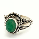 Emerald, silver ring with filigree band