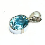 Blue topaz, pendant with a slightly larger stone in a stylish silver setting