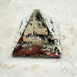 Slipad pyrit per gram (pyramider, torn, örnar, sköldpaddor mm)