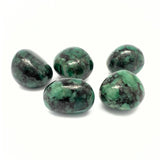 Emerald AA pienet kivet brutto