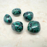 Emerald AA pienet kivet brutto