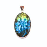 Labradorite, fantastic pendant with engraved pattern