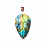 Labradorite, fantastic pendant with engraved pattern