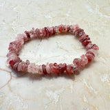 Jordubbskvarts Cherry quartz chipsarmband stora chips